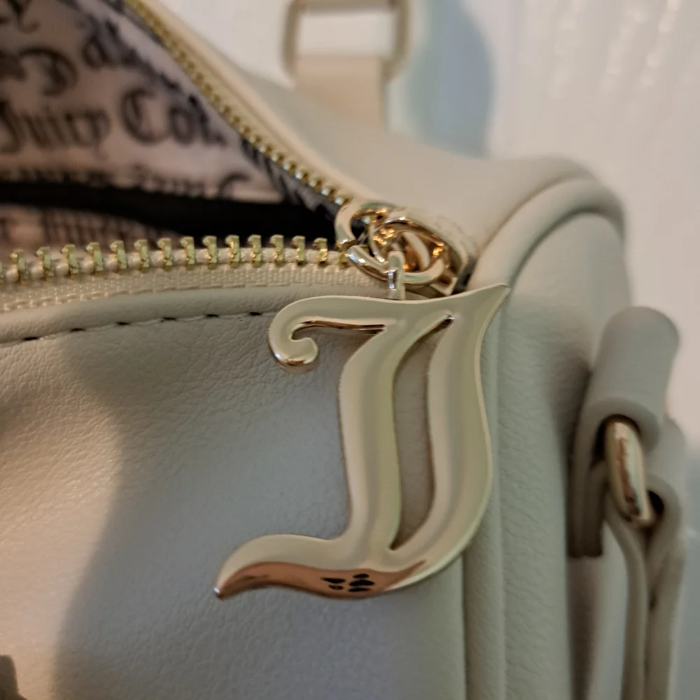 Juicy Couture elegant juicy